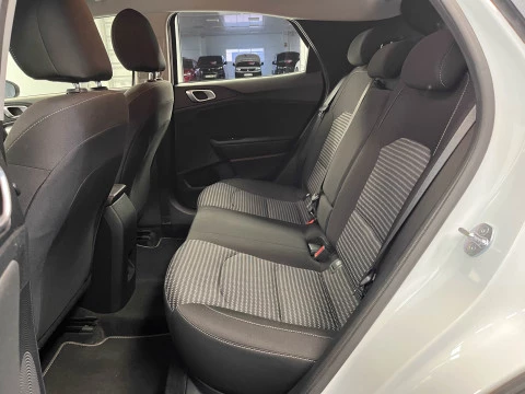 Kia XCeed Nuevo  1.0 T-Gdi 100 CV Business