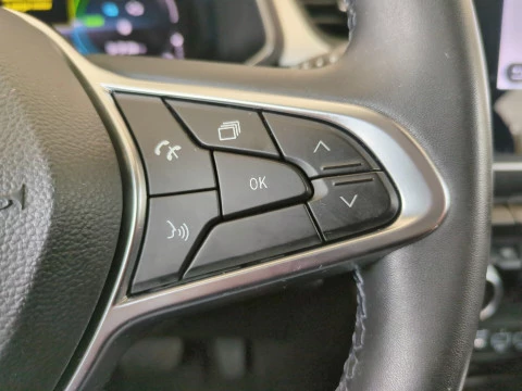 Renault Captur Intens E-TECH híbrido enchufable (160cv)