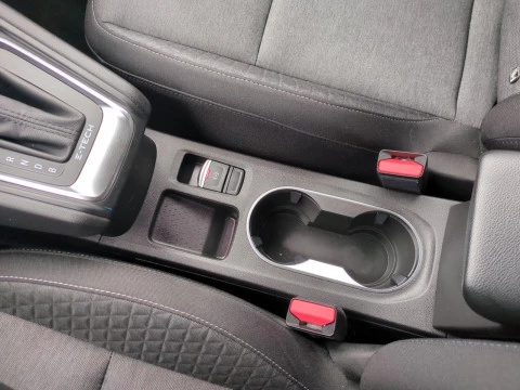 Renault Captur Intens E-TECH híbrido enchufable (160cv)