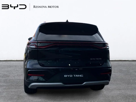 BYD TANG Flagship