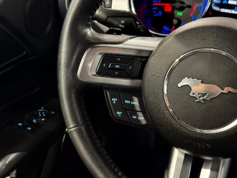 Ford Mustang 2.3 ECOBOOTS FASTBACK