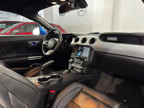 Ford Mustang 2.3 ECOBOOTS FASTBACK