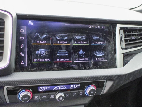 Audi A1 35 TFSI S TRON BLACK LINE CITYCARVER 150CV 5P