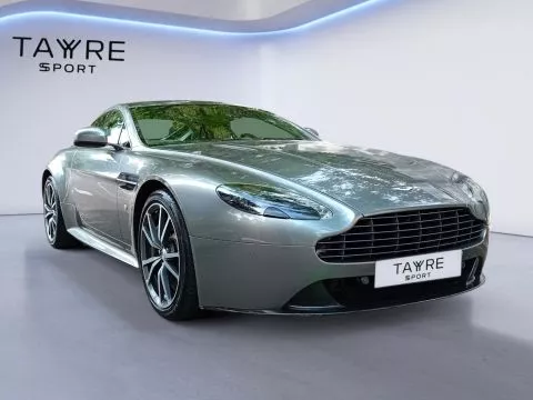 Aston Martin Vantage V8 S Coupé Sportshift Aston Martin Vantage V8 S Coupé Sportshift