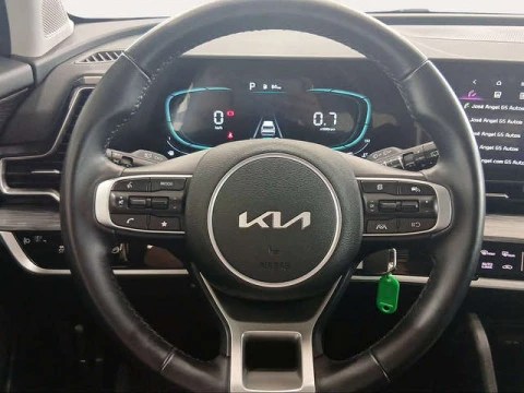 Kia Sportage 1.6 T-GDi MHEV Business 4x2 DCT 118 kW (160 CV)