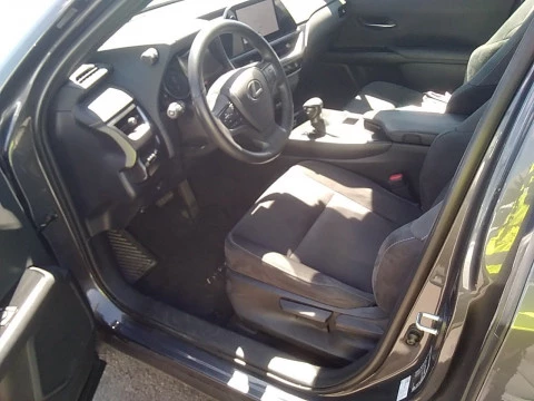 Lexus UX 2.0 250h Business