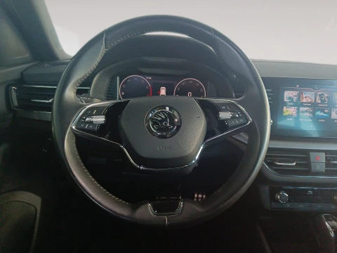 Skoda Kamiq 1.0 TSI 81kW (110CV) DSG SCOUT