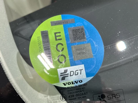 Volvo XC60 2.0 D5 INSCRIPTION AUTO 4WD 235 5P