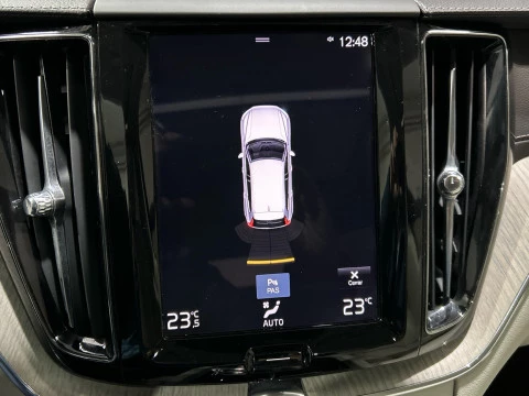 Volvo XC60 2.0 D5 INSCRIPTION AUTO 4WD 235 5P