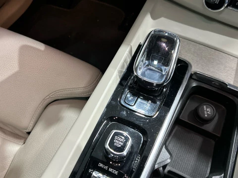 Volvo XC60 2.0 D5 INSCRIPTION AUTO 4WD 235 5P