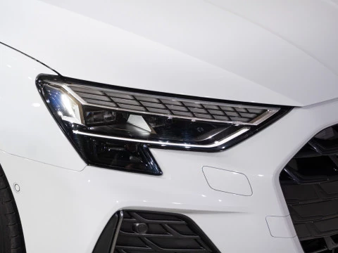 Audi A3 Sedan S line 35 TDI 110kW S tronic