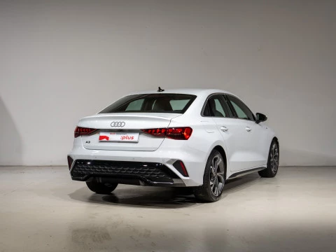 Audi A3 Sedan S line 35 TDI 110kW S tronic