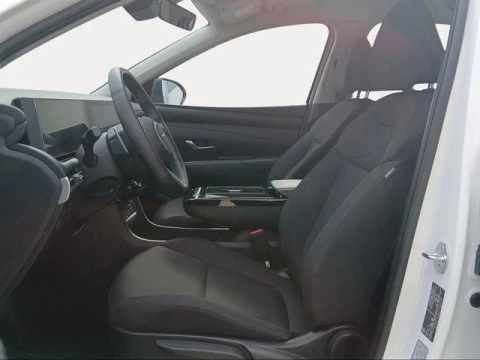 Hyundai Tucson 1.6T HEV Klass AT 158 kW (215 CV)