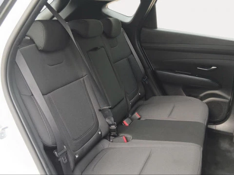 Hyundai Tucson 1.6T HEV Klass AT 158 kW (215 CV)