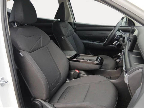 Hyundai Tucson 1.6T HEV Klass AT 158 kW (215 CV)