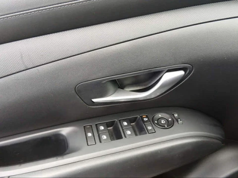 Hyundai Tucson 1.6T HEV Klass AT 158 kW (215 CV)