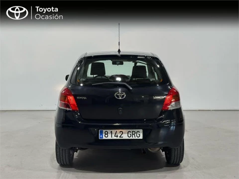 Toyota Yaris 1.3 VVT-i Active