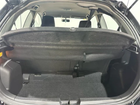 Toyota Yaris 1.3 VVT-i Active