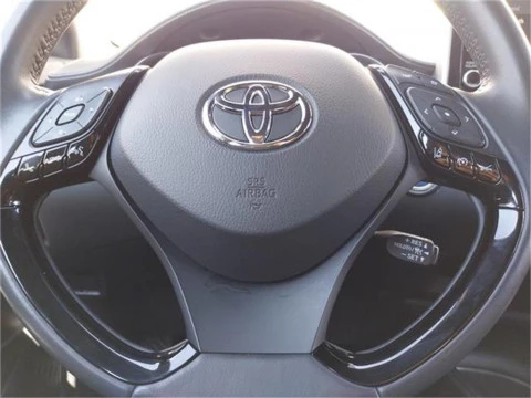 Toyota C-HR 5P Active 125H e-CVT