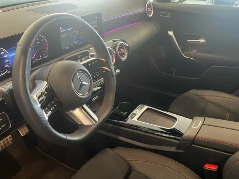 Mercedes-Benz Clase A 200 d Compacto