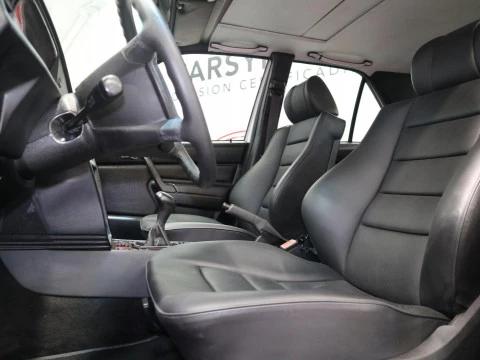 Mercedes-Benz 190 E 2.5-16