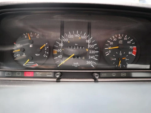 Mercedes-Benz 190 E 2.5-16