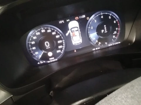 Volvo XC40 1.5 T2 Momentum Pro Auto