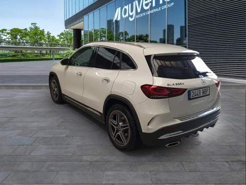 Mercedes-Benz GLA GLA 200 D