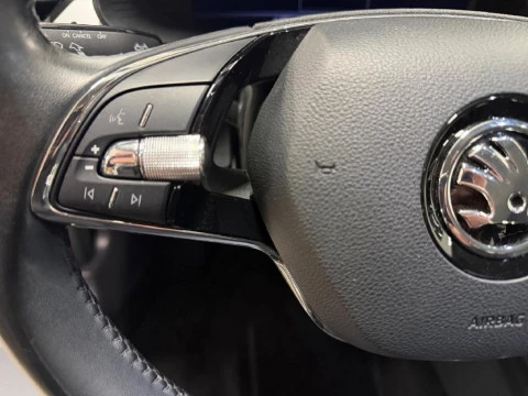 Skoda Kamiq 1.0 TSI 81KW AMBITION 110 5P