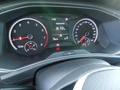 Volkswagen T-Roc Advance R-Line 1.0 TSI 81kW (110CV)