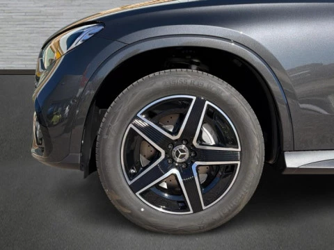 Mercedes-Benz GLC  300 de 4MATIC con tecnología híbrida