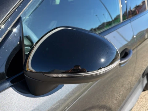 Mercedes-Benz GLC  300 de 4MATIC con tecnología híbrida