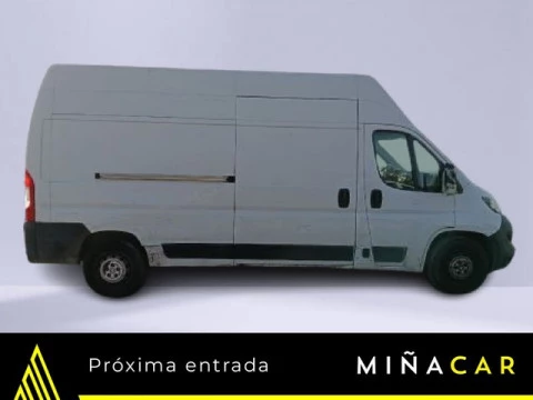 Peugeot Boxer Furgon BlueHDi 140 S&S 435 L3H3 103 kW (140 CV)
