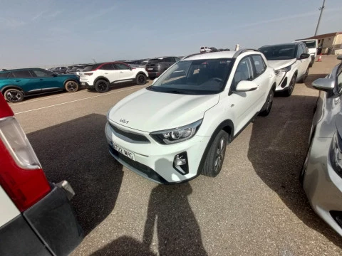 Kia Stonic 1.0 T-GDi 74kW (100CV) MHEV MT Concept