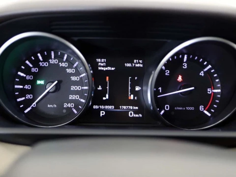 Land Rover RANGE ROVER SPORT 4.4 SDV8 HSE AUTO 4X4