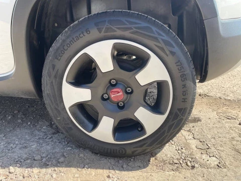 Fiat Panda Cross 1.0 Hybrid 51kw (70CV)