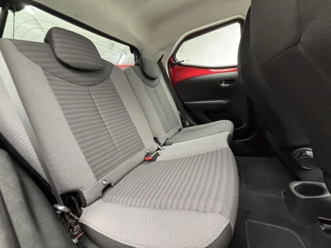 Toyota Aygo 1.0 70 x-play