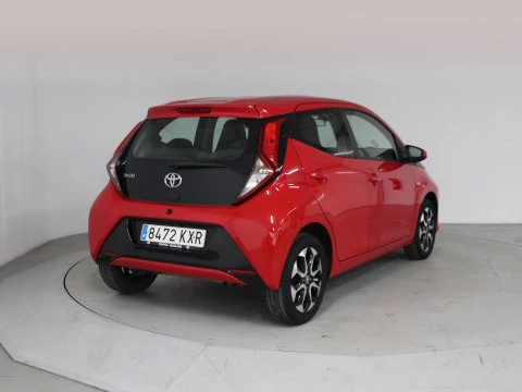 Toyota Aygo 1.0 70 x-play