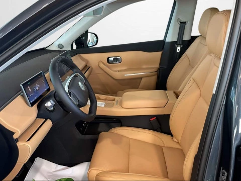 Leapmotor C10 C10 REEV 28.4 kWh Design Auto