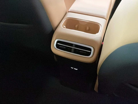 Leapmotor C10 C10 REEV 28.4 kWh Design Auto