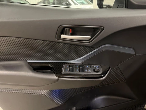 Toyota C-HR 1.8 125H Advance