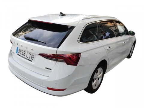 Skoda Octavia Combi 1.0 TSI 81kW(110CV) DSG mHEV Ambi.