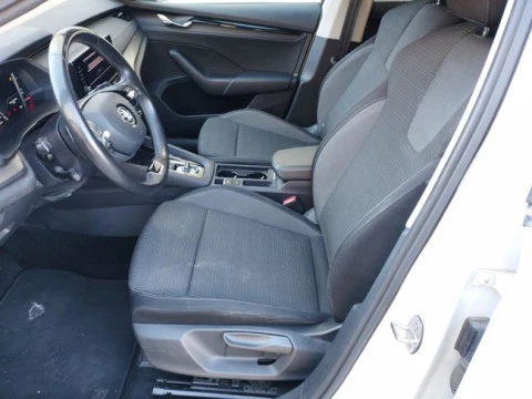 Skoda Octavia Combi 1.0 TSI 81kW(110CV) DSG mHEV Ambi.