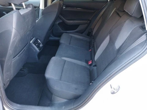 Skoda Octavia Combi 1.0 TSI 81kW(110CV) DSG mHEV Ambi.