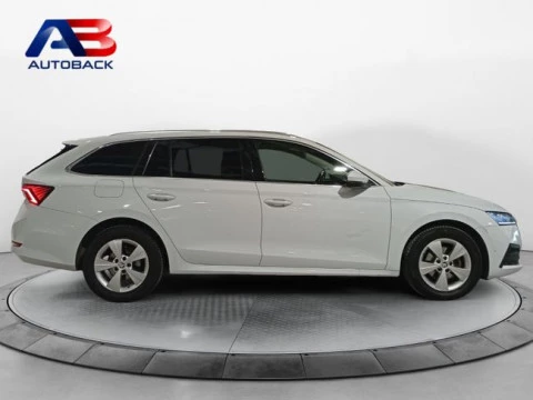 Skoda Octavia Combi 1.0 TSI 81kW(110CV) DSG mHEV Ambi.