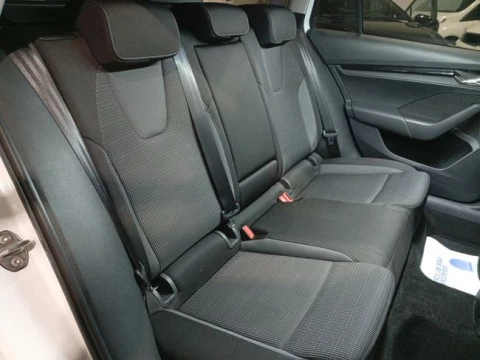 Skoda Octavia Combi 1.0 TSI 81kW(110CV) DSG mHEV Ambi.