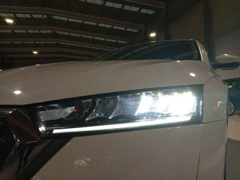 Skoda Octavia Combi 1.0 TSI 81kW(110CV) DSG mHEV Ambi.