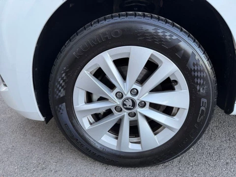 Skoda Kamiq  1.0 TSI Selection DSG7 85kW