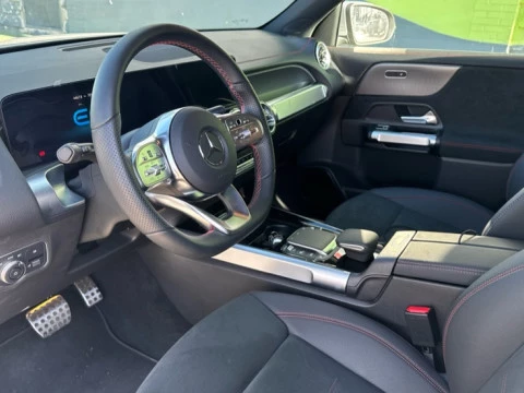 Mercedes-Benz EQB  250+