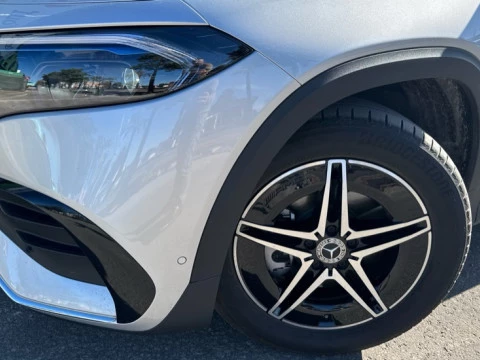 Mercedes-Benz EQB  250+